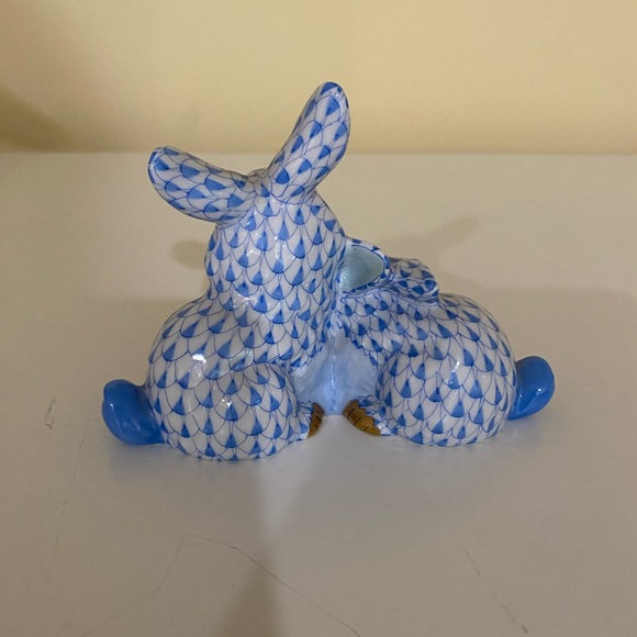 FIRST EDITION HEREND Pair of Chubby bunnies - Picture 4 of 10